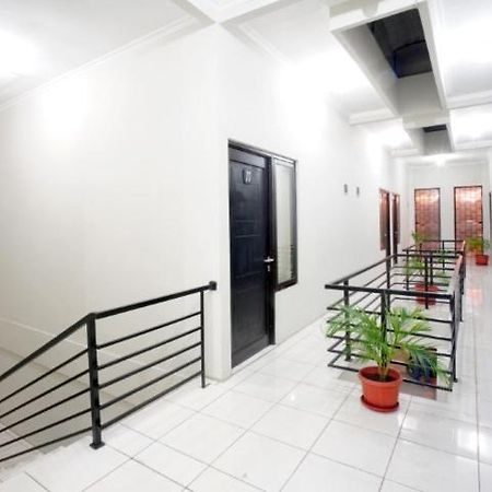 Dparagon Dwikora Palembang Exterior foto